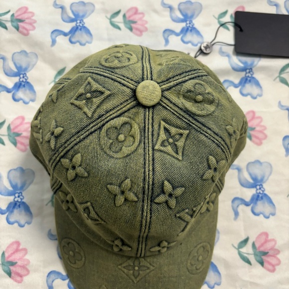 Louis Vuitton Denim Monogram Cap - Picture 2 of 5
